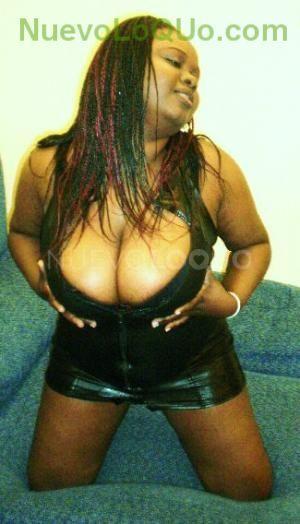  SOY TU PERLA NEGRA LA NEGRITA DE TU SUEÑO.  DE PECHOS NATURAL 	(AMARA GUIPUZCO