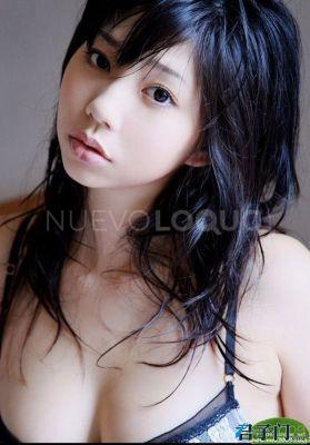  chicas japonesas SAKURA simpatica guapa y