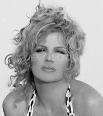 ***    TRAVESTI    ESPECTACULAR  ***