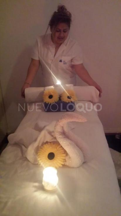  rosas,,,HORA Masajes y es...