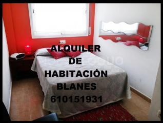 HABITACIÓN PARA acompañante  *-*-*-* DISCRECION Y BUEN AMBIENTE *-*-*-* BLANES