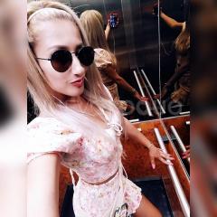 .•.•°__I S A B E L A____ .•.•°_del pais