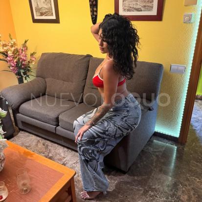  SOY UNA CHICA LLENA DE SIMPATIA