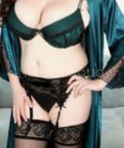  CATALANA MADURITA PECHOS GRANDES