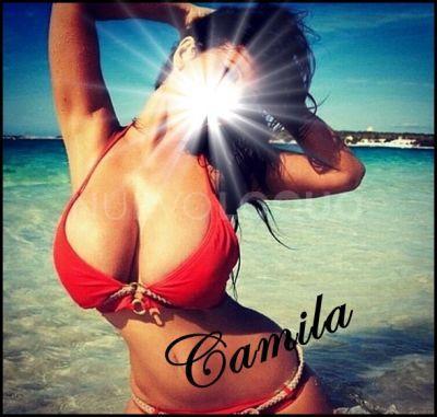  Camila masajista erotica de Brasil