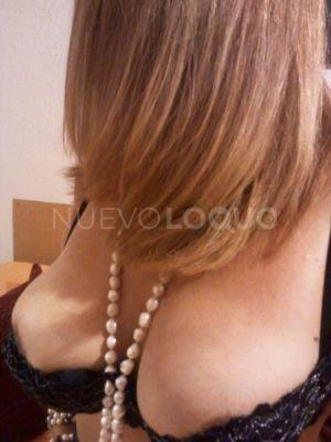  NOVEDAD**CRISTINA CASADA MUY MORBOSA