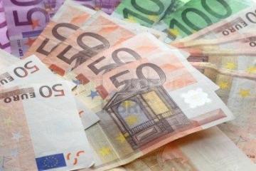 GANA ENTRE  Y  rosas DIARIOS - BUSCAMOS  señoritas de todas las nacionalidades de  a  añ