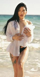 AMIGAS LATINAS MOMENTOS A TOPE PACK HORAS. PLATJA DE ARO