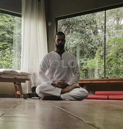  ( SOLO PARA HOMBRES) MASAJISTA MASCULINO