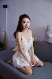 Orientales Asiáticas China chica guapa en Barcelona