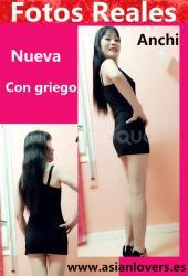 -----chicas fotos reales orientales LISA PECHOS  ,CON 