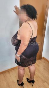 Monica madurita tetona