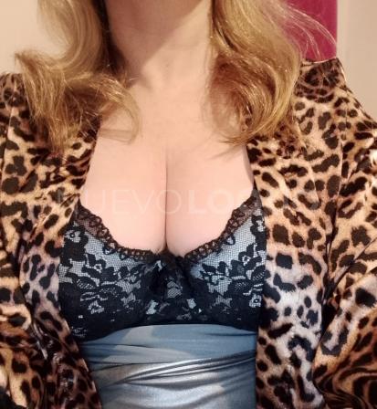  RUSA...RUBIA.....MASAJES...Y MAS