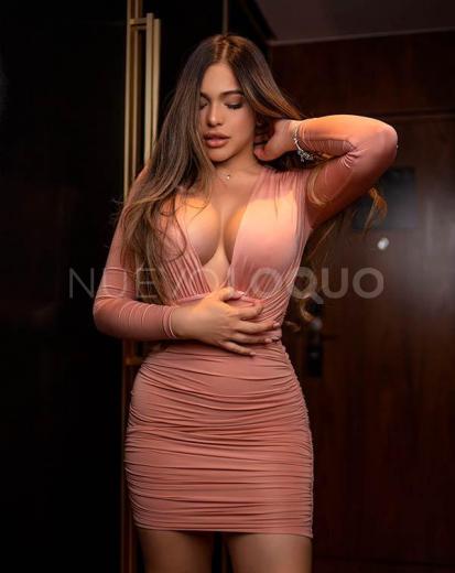  MEGAN VIP  GIRLDIEND ° EXPERIENCE