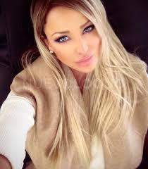 NIKITA UNA MUJER CON CATEGORIA