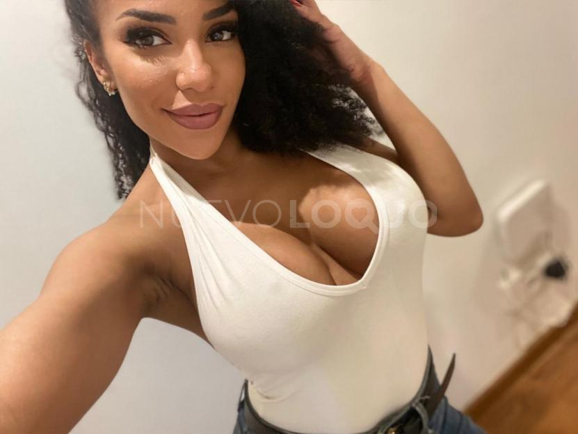  ADUA , EXÓTICA AFROESPAÑOLA, MASAJISTA PROFESIONAL Y acompañante  AÑOS.FOTOS REALES