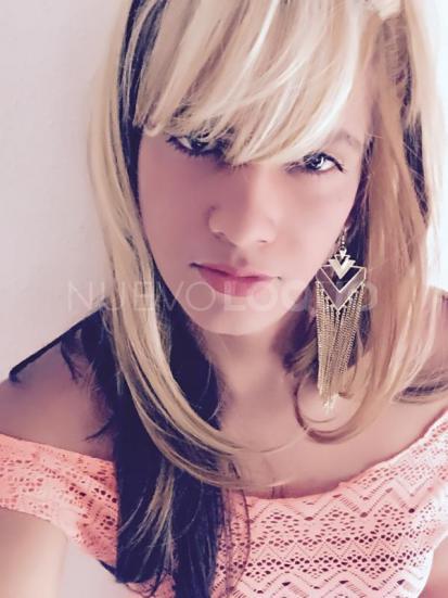  NOVEDAD TS jovencita caliente