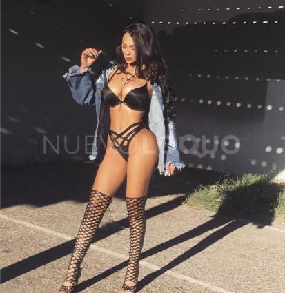  PIVONAZO ERIKA BRAZILEÑA   TOTAL PEDAZO DE TETAS TODO SIN %PRIVAT h 