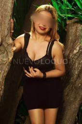 Claudia muñequita juguetona 