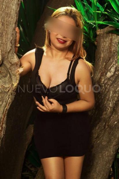  Claudia muñequita juguetona 