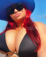 MUJER C/MEGATETAS! MASAJE