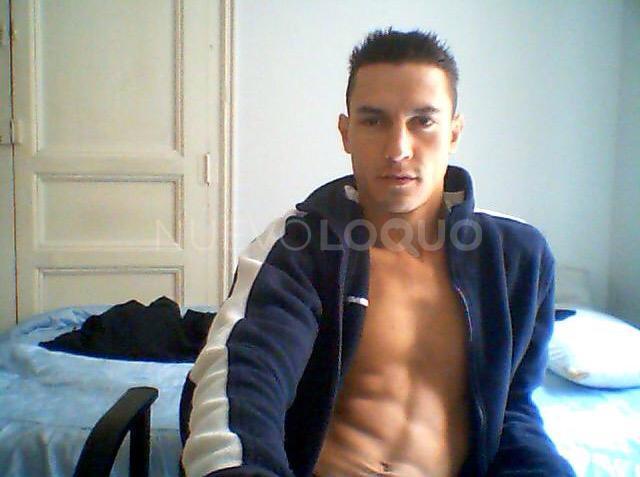  CHAVAL GUAPO PARA MASAJES 