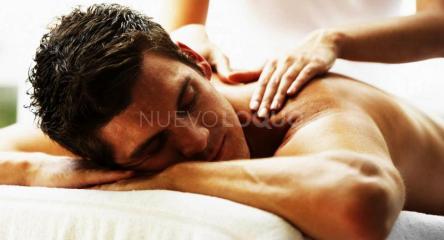 SE PRECISAN CHICAS PROFESIONALES