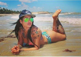 BIANCA TORRES EXPLOSION DE MUJER