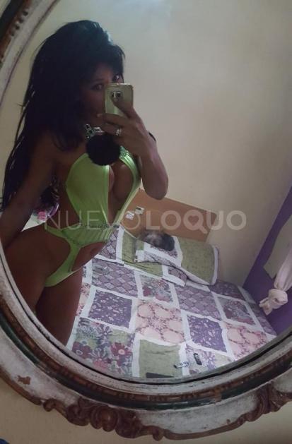  BOMBNCITO Y LA MAS JOVEN Y CALIENTE POCOS DIAS QUEDAMOS