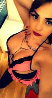 TRAVESTI DE PIEL SUAVE LUNA DE CASTRO SÚPER A Y COMPLACIENTE   SIN LÍMITES 