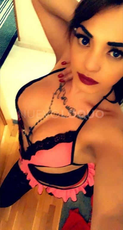  TRAVESTI DE PIEL SUAVE LUNA DE CASTRO SÚPER A Y COMPLACIENTE   SIN LÍMITES 