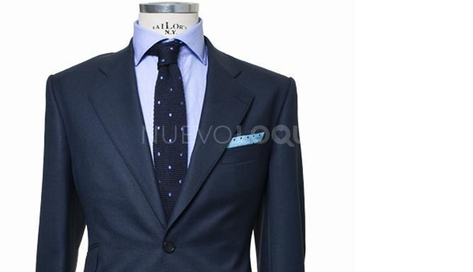  Atractivo, elegante, discreto.