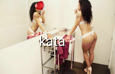 Kata jovencita muy complaciente también  a  y domicilio