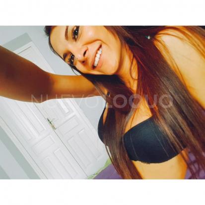  HERMOSA MODELO VIP