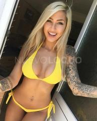 NOVEDAD ESPAÑOLA Jovencita morbosa fotos reales,MUY COMPLETA