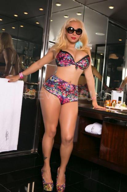  TRAVESTI LUNA SHEER EN BARCELONA