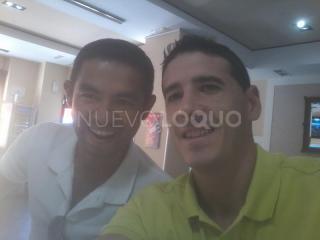  acompañanteslatino y rosasopeo