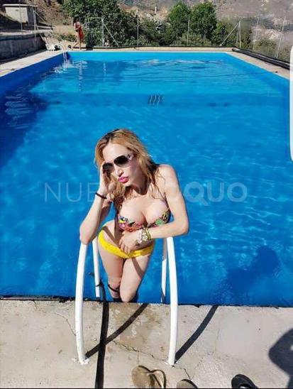  CRISTINA FERRARI . . . PURA   Y MUY A