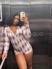 BELA MORENITA RECIEN LLEGADA