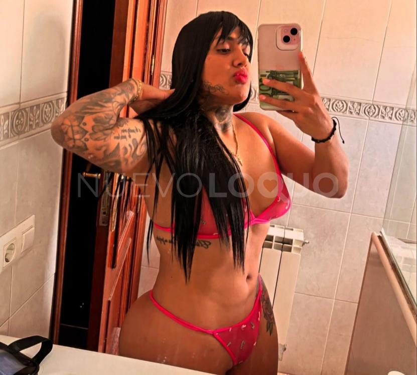  UN BOMBON LATINA MUY SENSUAL