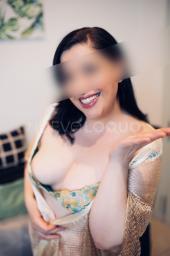 BELLA MASAJISTA PROFESIONAL