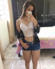 ISABELA: Jovencita española con un cuerpo de Diosa