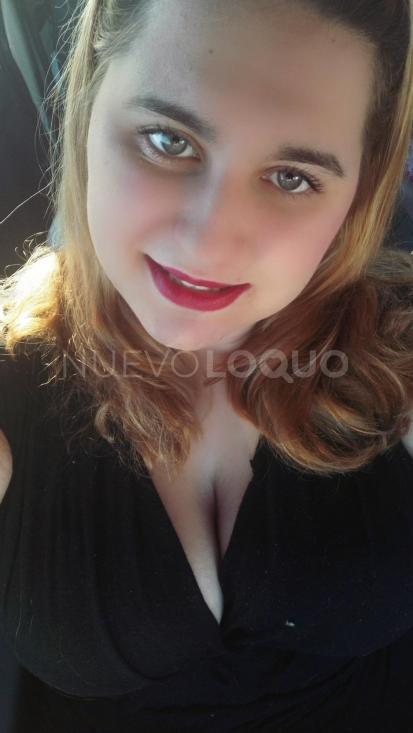  Joven gordita caliente