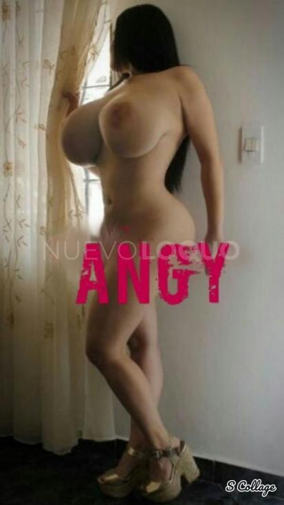 ANGY  DE PECHO SÚPER MORBOSA