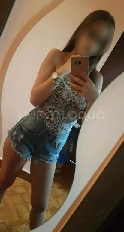  Solita en casa y con ganas de   te atreves