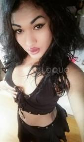 Colombiana caderona y hermosa femenina y muy ra
