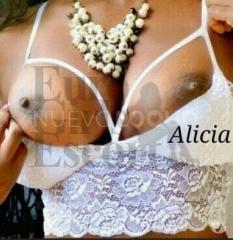 Brasileña calientes y explosiva