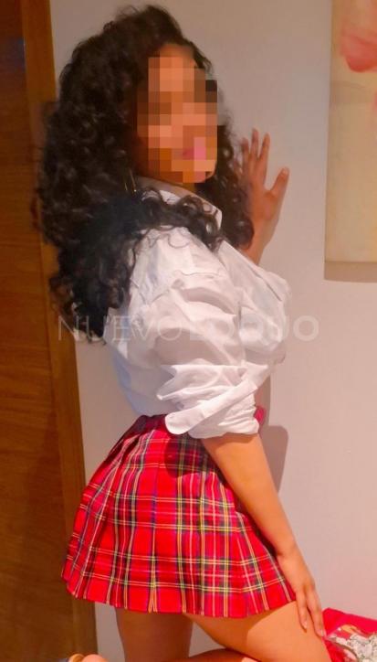  Bonita, joven y muy cariñosa