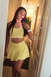 ESPECTACULAR MODELO EN