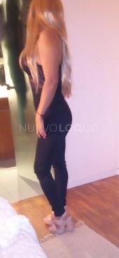 Sol y Ainoa eróticas y sensuales